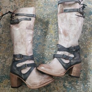 Free bird Berkley boots. Size 8.